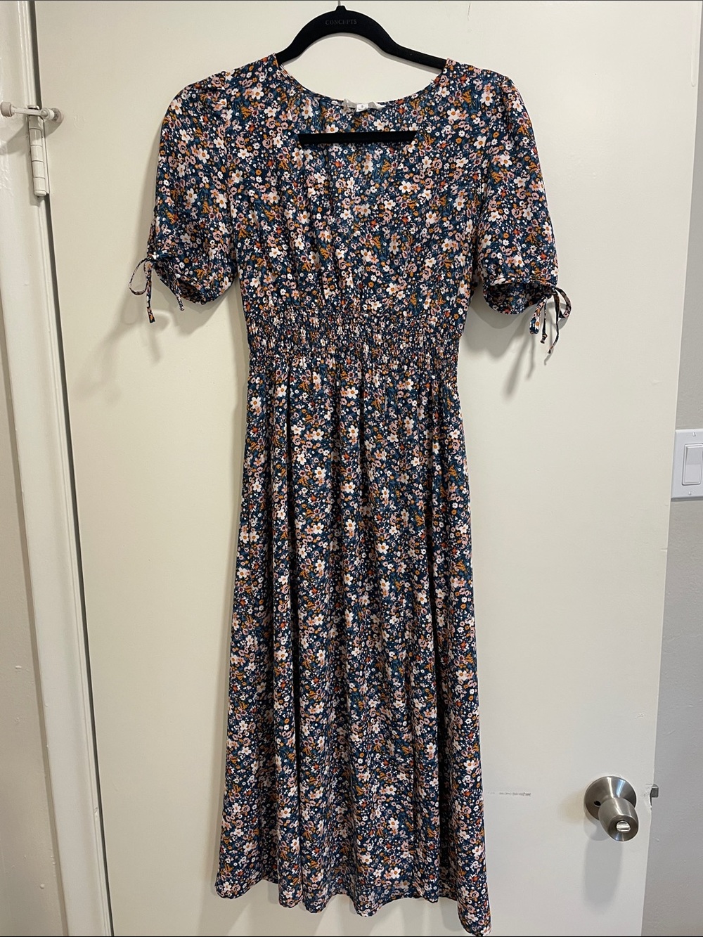 Socialite Navy Floral Midi Dress